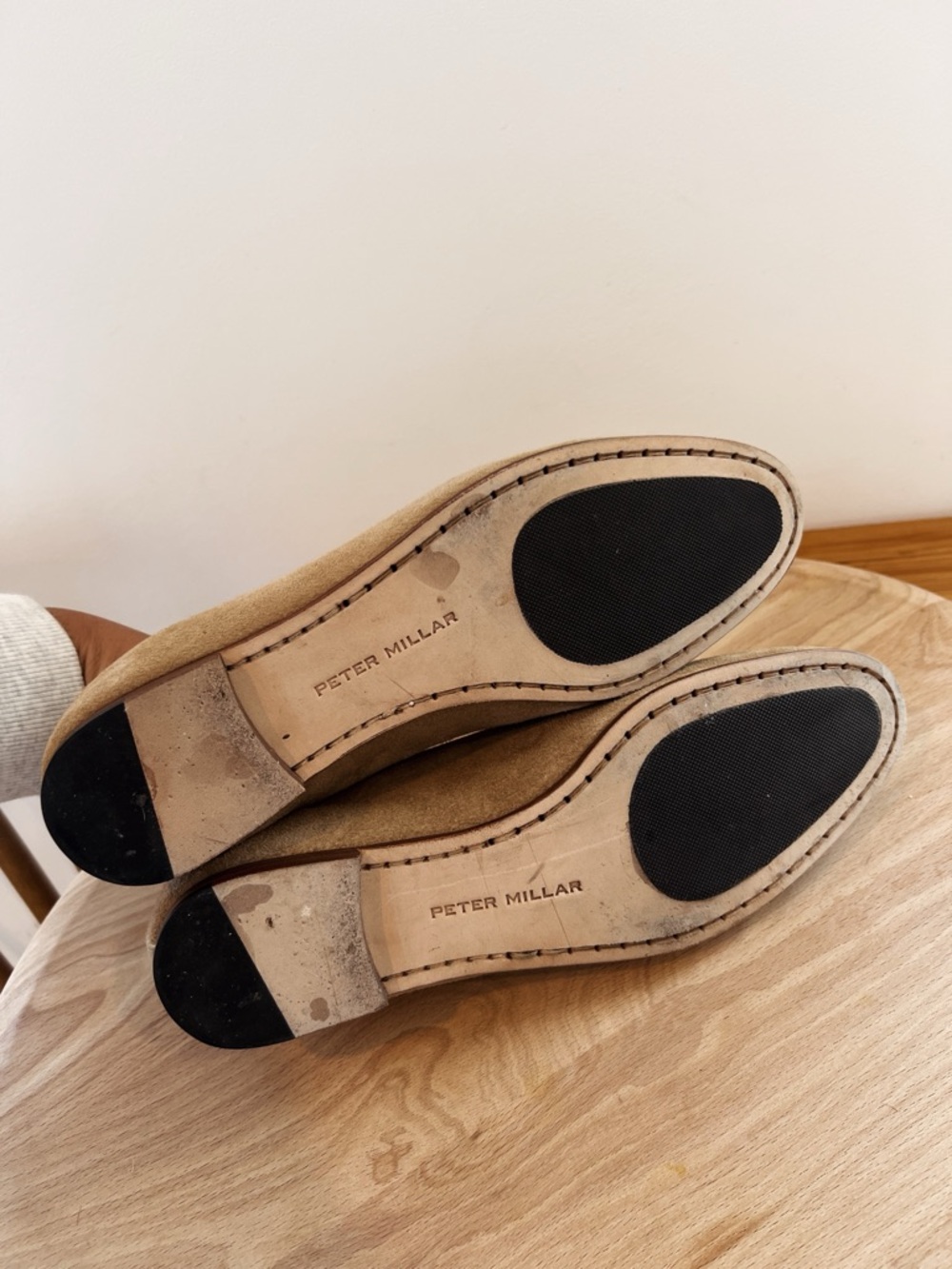 Peter Millar Women's 100% genuine Suede Loafers in Tan - Picture 6 of 6